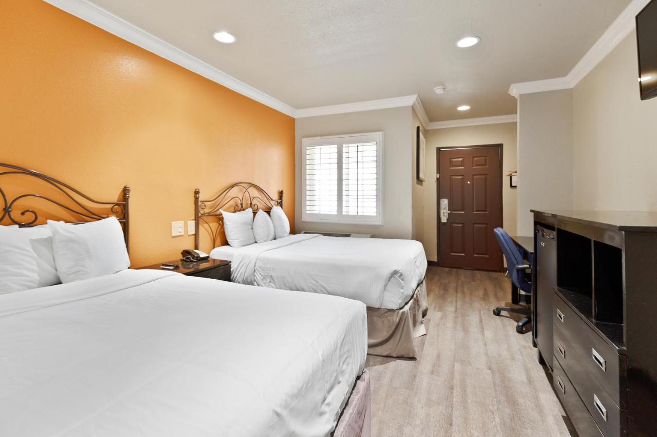 Le Blanc Inn & Suites El Monte Ngoại thất bức ảnh